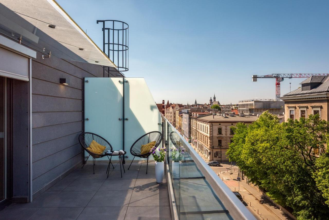 Inpoint Apartments G11 Near Old Town & Kazimierz District & Parking Option Krakow Exterior photo