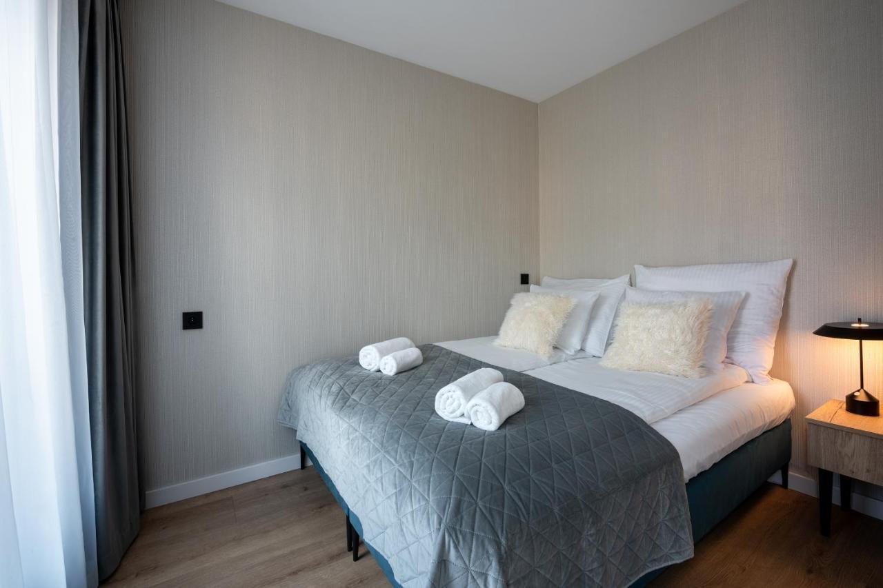 Inpoint Apartments G11 Near Old Town & Kazimierz District & Parking Option Krakow Exterior photo