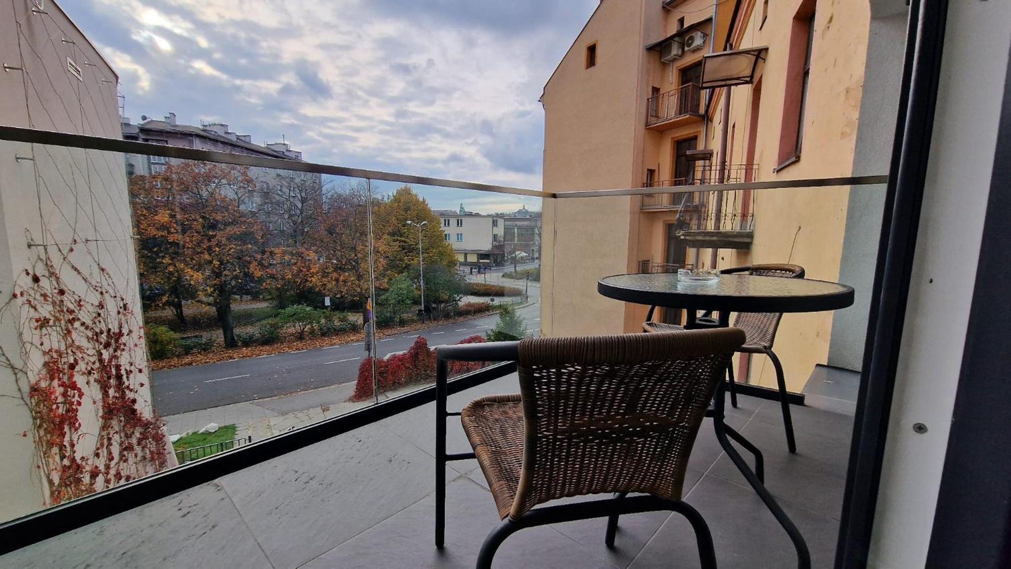 Inpoint Apartments G11 Near Old Town & Kazimierz District & Parking Option Krakow Exterior photo